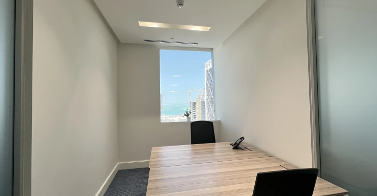 Fully Furnished Luxury Office Space in Marina Lusail District - Image 07
