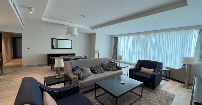 شقة ذكية رائعة مؤثثة بالكامل من غرفتي نوم للبيع في ويست باي الدفنة - الدوحة - Image 11