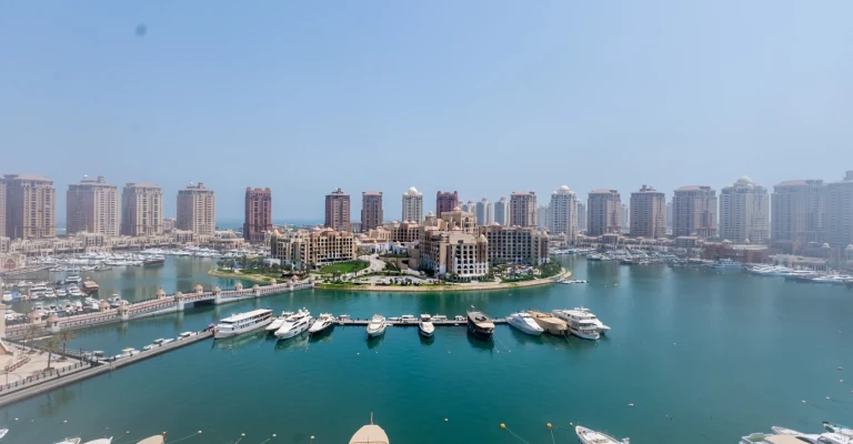 Fully Renovated 2BR S/F Direct Marina View Apartment for Sale | Porto Arabia - Image 07