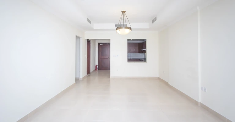 LOWEST DEAL WITH BILLS INCLUDED | 1BR SF | PORTO ARABIA - Image 06