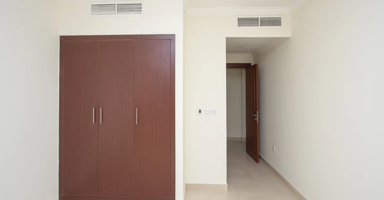 LOWEST DEAL WITH BILLS INCLUDED | 1BR SF | PORTO ARABIA - Image 13