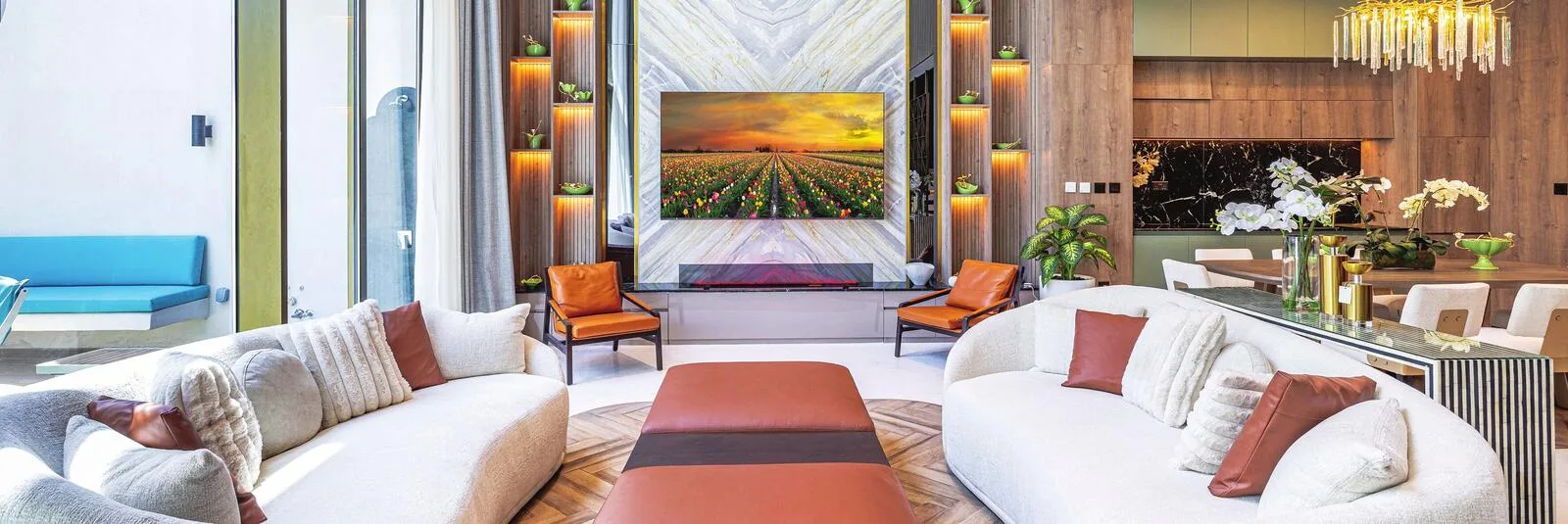 Living room with warm palette and orchid accents