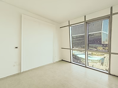 موقع مميز | شقة 3 غرف نوم + خادمة غير مفروشة | اللقطيفية