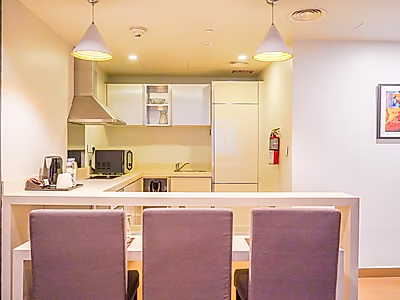 Executive Studio for Rent in West Bay | Serviced & All-Inclusive