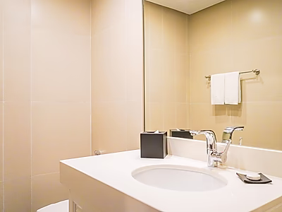 ALL INCLUSIVE | FURNISHED 1BR SERVICED APARTMENT IN WEST BAY