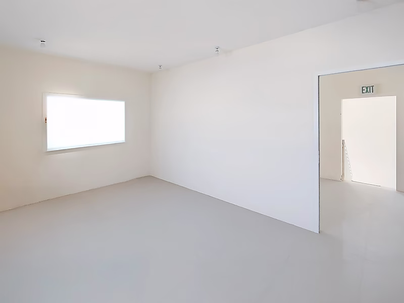 Spacious 1,000 SQM Warehouse for Rent in Aba Saleel – Prime Location - Photo 5