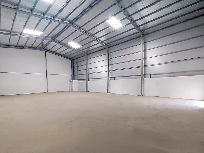 Spacious 1,000 SQM Warehouse for Rent in Aba Saleel – Prime Location - Photo 11