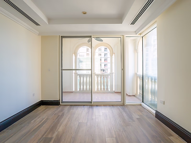 SEMI FURNISHED 1BR APARTMENT WITH BALCONY | THE PEARL - Photo 7