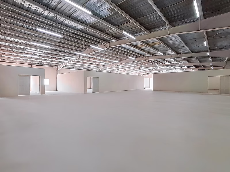 Warehouse for Rent in Industrial Area – Prime Location Available - Photo 1