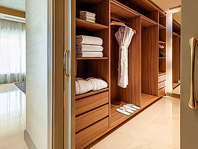 بنتهاوس فخم مكون من 3 غرف نوم + غرفة خادمة للإيجار في الخليج الغربي