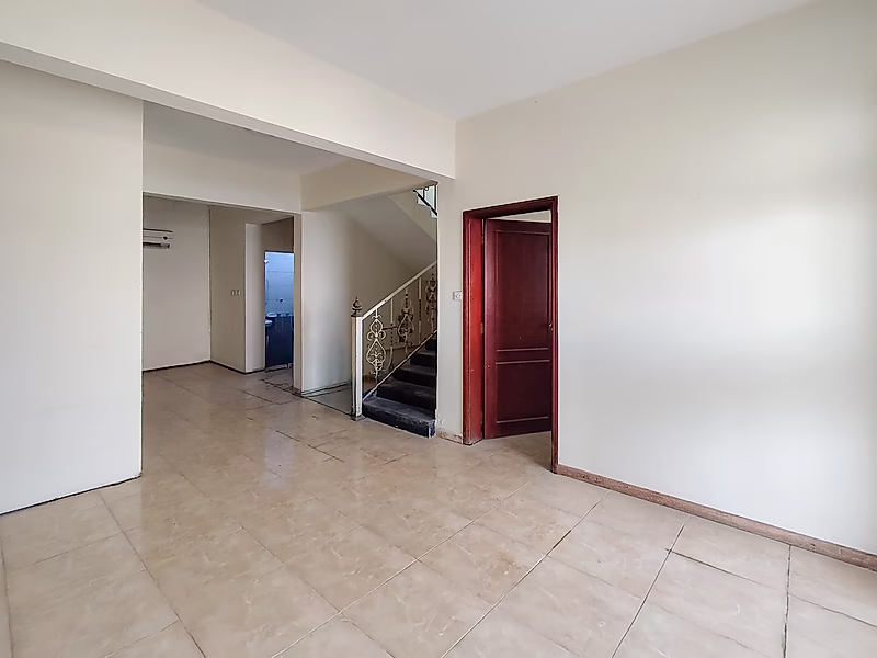 1,667 SQM FOOD STORAGE FOR RENT II ABA SALEEL II 3 CHILLERS II PRIME LOCATION - Photo 5