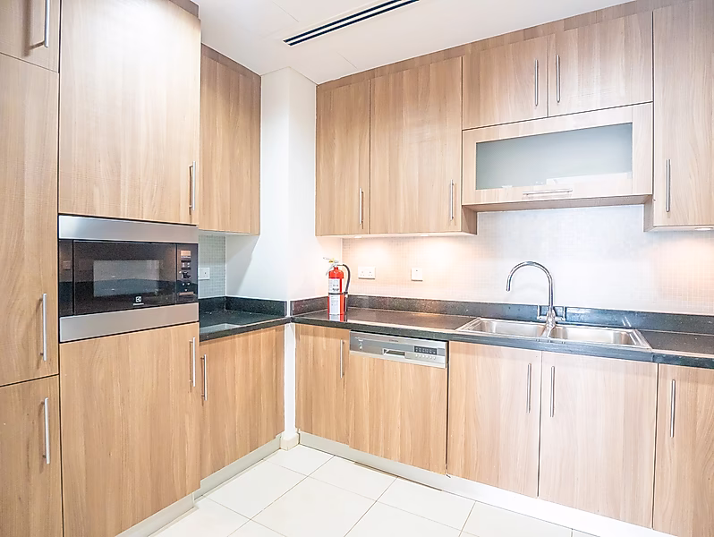 High Floor 2BR Semi Furnished Apt. In Viva Bahriya - Photo 6