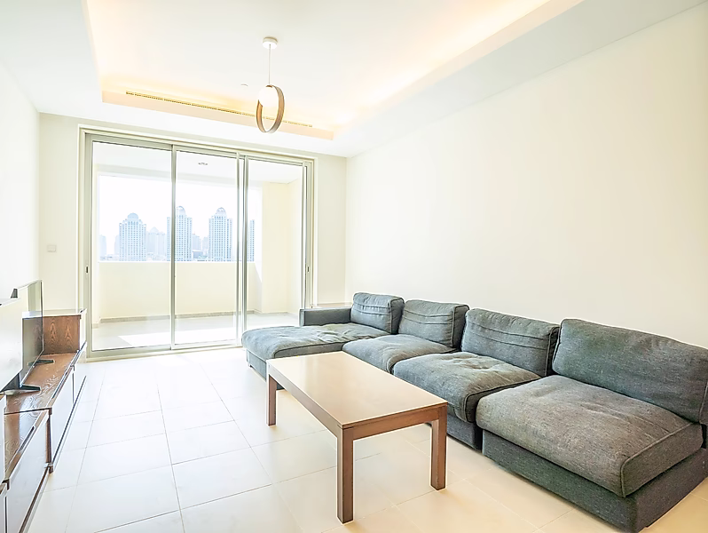 شقة 2BR+م شبه مفروشة في اللؤلؤة | تشمل المرافق - Photo 7