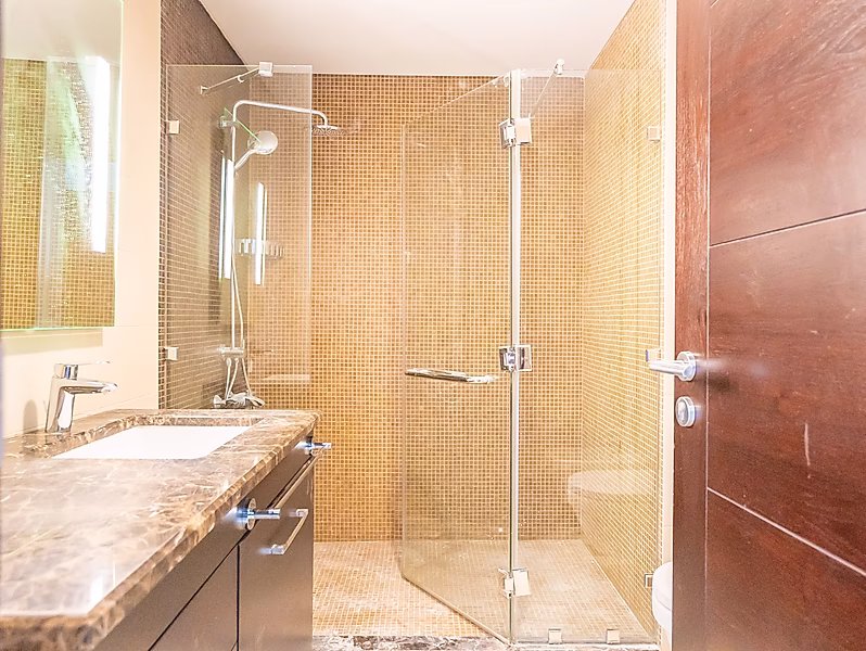 شقة 2BR+م شبه مفروشة في اللؤلؤة | تشمل المرافق - Photo 19