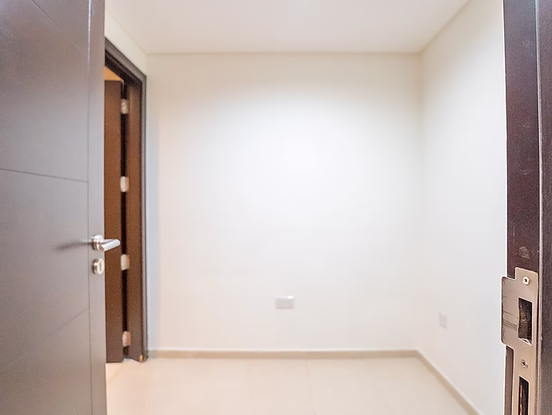 شقة 2BR+م شبه مفروشة في اللؤلؤة | تشمل المرافق - Photo 42