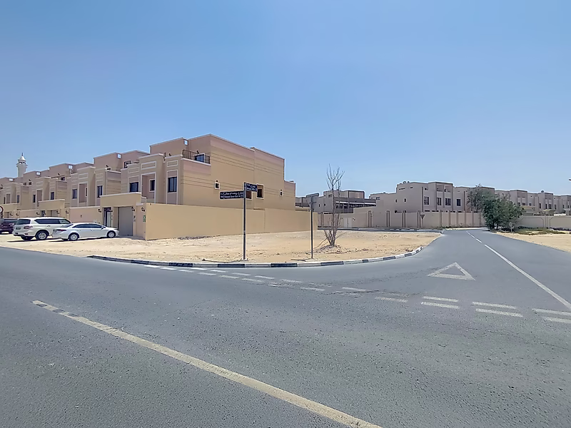 Exceptional Three-Side Open Corner Villa Plot for Sale – Prime Location Near Shamal Road & Heritage Area - Photo 10