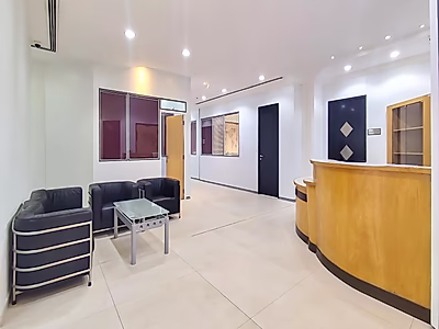 مساحة مكتبية للإيجار في طريق سلوى 2 وحدات مرنة 2 موقع مميز