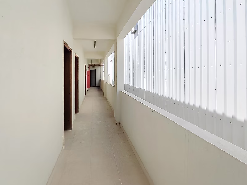 1,667 SQM FOOD STORAGE FOR SALE II ABA SALEEL II 3 CHILLERS II PRIME LOCATION - Photo 6