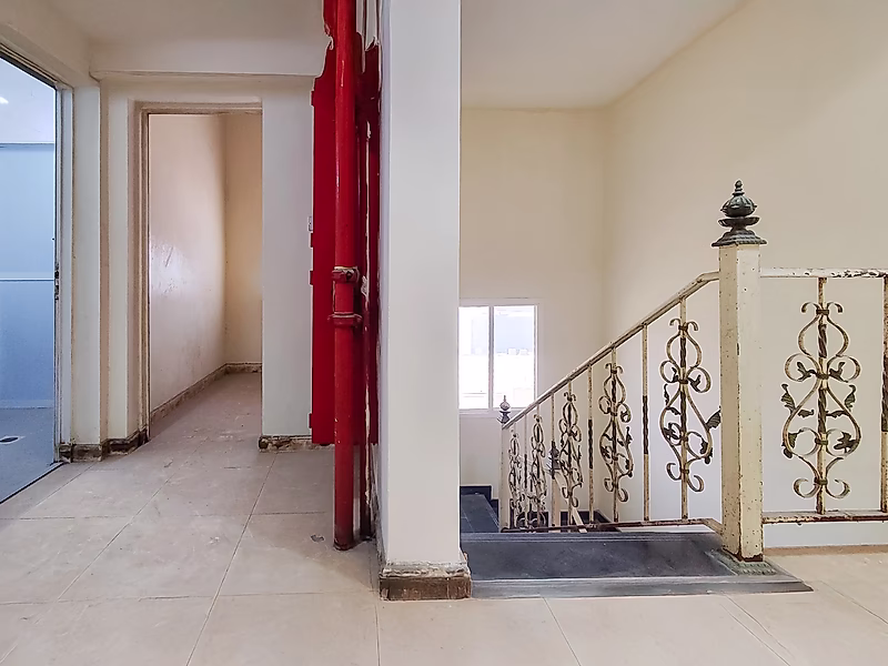 1,667 SQM FOOD STORAGE FOR SALE II ABA SALEEL II 3 CHILLERS II PRIME LOCATION - Photo 10