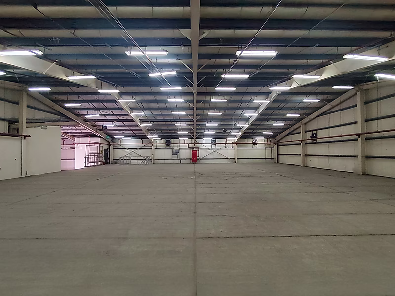 1,667 SQM FOOD STORAGE FOR SALE II ABA SALEEL II 3 CHILLERS II PRIME LOCATION - Photo 21