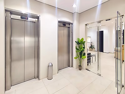 مساحة مكتبية للإيجار في طريق سلوى 2 وحدات مرنة 2 موقع مميز