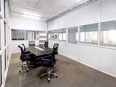 للبيع: مستودع أغذية فاخر | منطقة صناعية جديدة