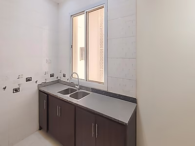 مبنى مكون من 23 وحدة سكنية مع تكييف للإيجار في بركات