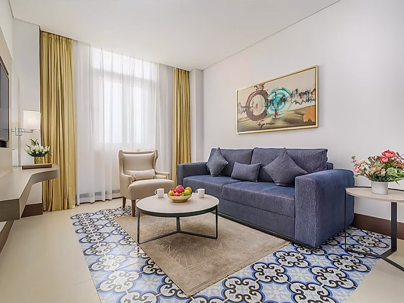 شقة مخدومة بغرفة نوم واحدة تقع بجوار الكورنيش - Photo 1