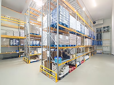 مستودع تجهيز أغذية فاخر للإيجار || مجهز بالكامل || خدمات تقديم الطعام || مطبخ سحابي