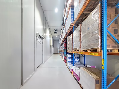 مستودع تجهيز أغذية فاخر للإيجار || مجهز بالكامل || خدمات تقديم الطعام || مطبخ سحابي