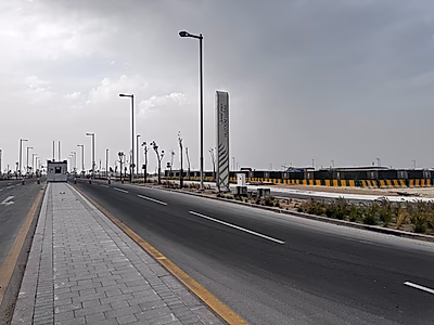 قطعة أرض فيلا فاخرة للبيع بنظام التملك الحر - لوسيل (حي هيزوم) | ابنِ منزل أحلامك اليوم!