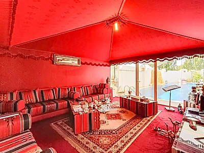 فيلا فاخرة للغاية مكونة من 5 غرف نوم في الدوحة - سعر لا يضاهى لهذا المستوى من الفخامة