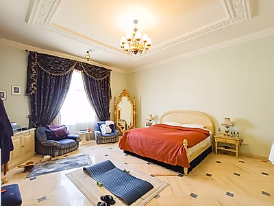 فيلا فاخرة للغاية مكونة من 5 غرف نوم في الدوحة - سعر لا يضاهى لهذا المستوى من الفخامة