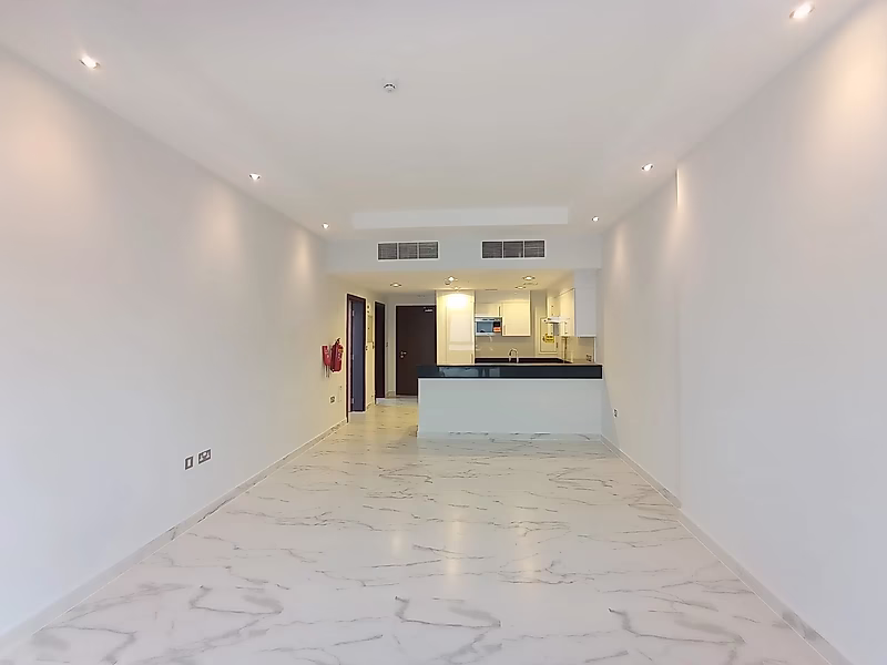 🏙️ شقة استثمارية مميزة في قلب لوسيل - Photo 2