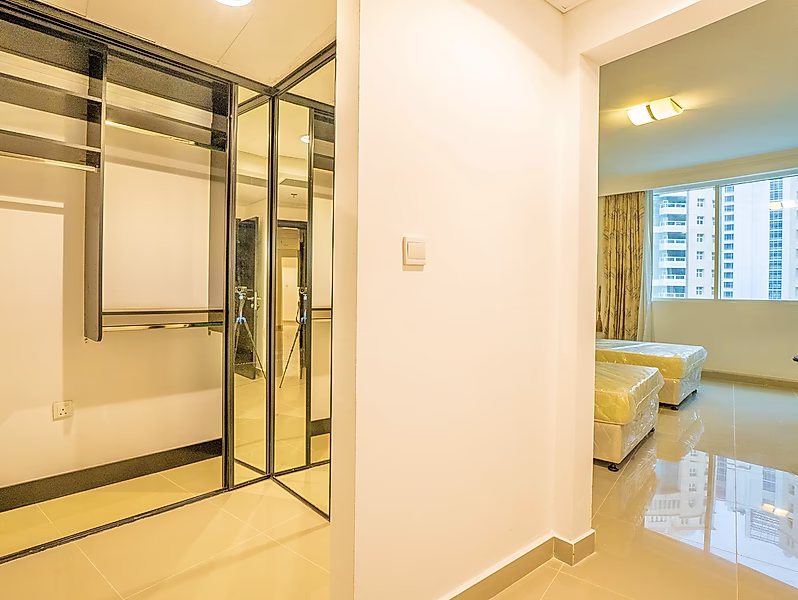 Fully Furnished 3BR Duplex in West Bay | Utilities Included - Photo 14