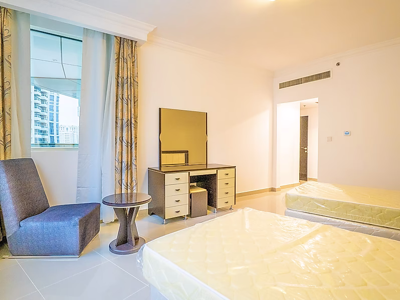 Fully Furnished 3BR Duplex in West Bay | Utilities Included - Photo 16