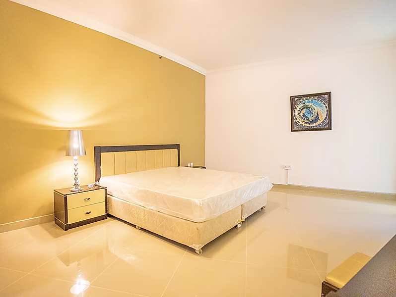 Fully Furnished 3BR Duplex in West Bay | Utilities Included - Photo 24