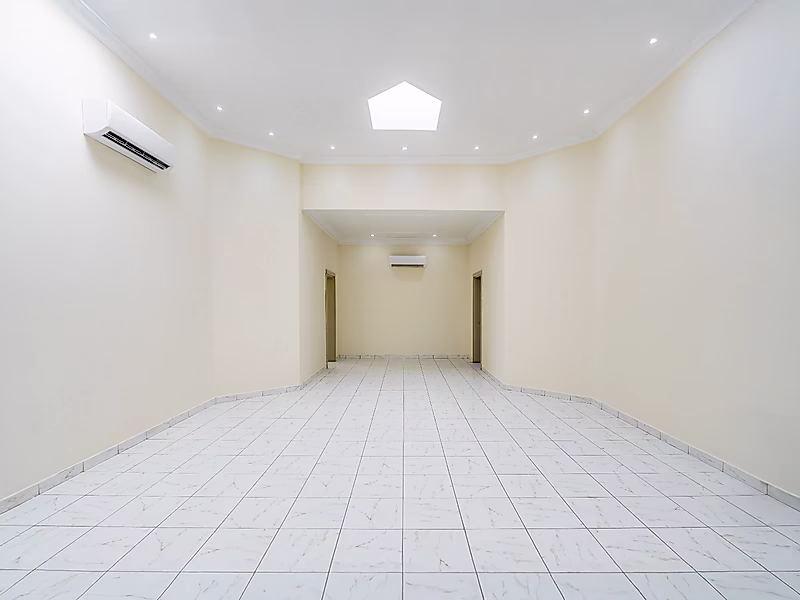 Elegant Standalone Villa for Rent – Prime Location in Onaiza - Photo 17