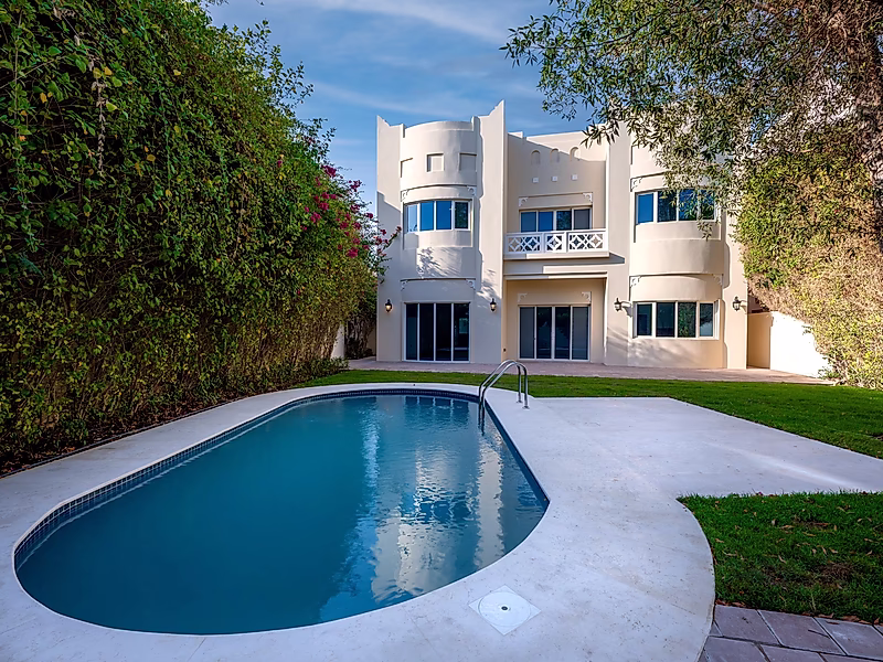 PRIVATE POOL | 4BR+MAID VILLA | WEST BAY LAGOON - Photo 6