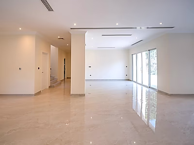 مسبح خاص | فيلا ٤ غرف نوم + غرفة خادمة | ويست باي لاجون