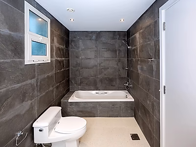 مسبح خاص | فيلا ٤ غرف نوم + غرفة خادمة | ويست باي لاجون