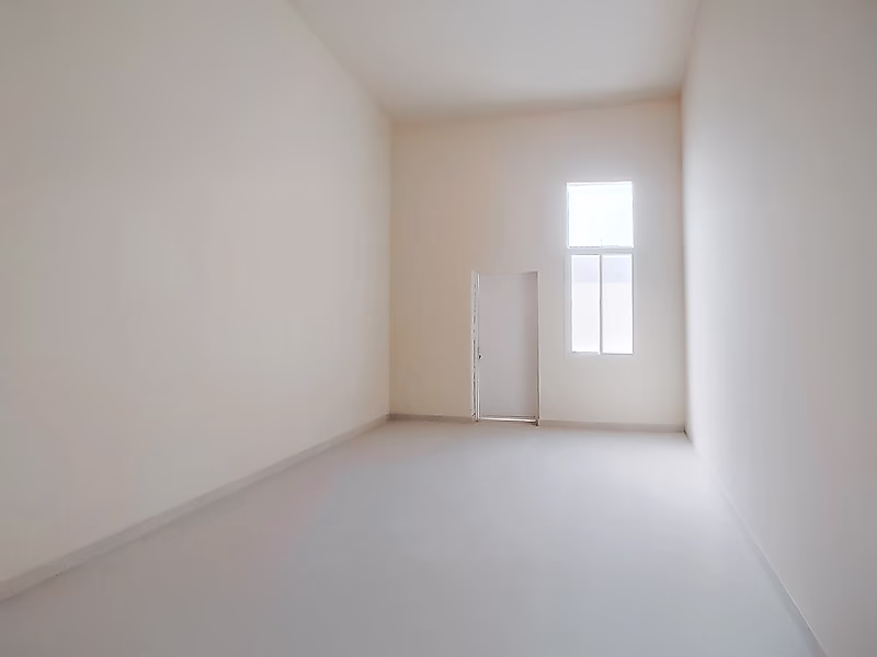 1000 SQM Warehouse for Sale in Birkat Al Awamer – Prime Industrial Opportunity - Photo 4