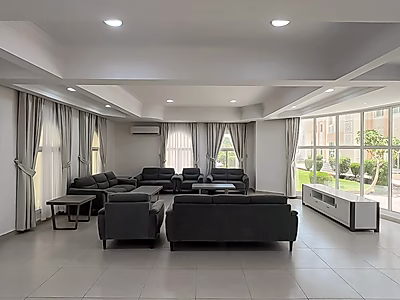 فيلا مفروشة (٤ غرف نوم فأكثر) | قبو | مدخل إلى الشاطئ | مسبح