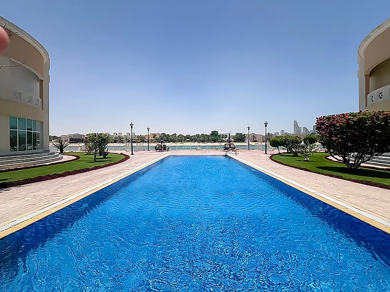 FURNISHED 4+M VILLA | BASEMENT | BEACH ACCESS | POOL - Photo 1