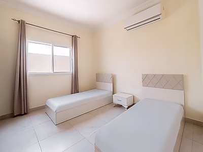 فرصة استثمارية حصرية – فلل كمباوند مستقلة جديدة 100٪ تملك حر في السخامة