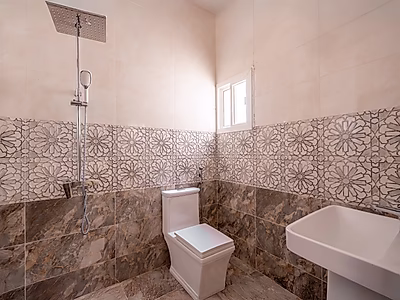 فرصة استثمارية حصرية – فلل كمباوند مستقلة جديدة 100٪ تملك حر في السخامة