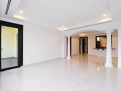 تاونهاوس مع اطلالة كاملة على المارينا