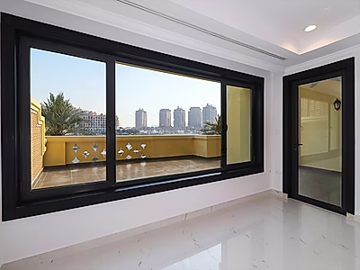 تاونهاوس مع اطلالة كاملة على المارينا