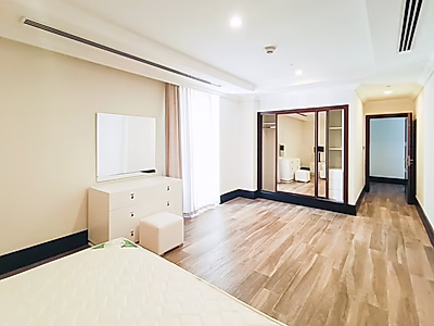 SEMI FURNISHED 1BR+OFFICE IN VIVA BAHRIYA - THE PEARL | BILLS INCLUDED