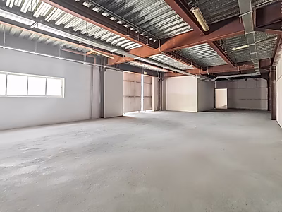 مصنع لتصنيع الحديد للبيع في المنطقة الصناعية الجديدة – موقع مميز